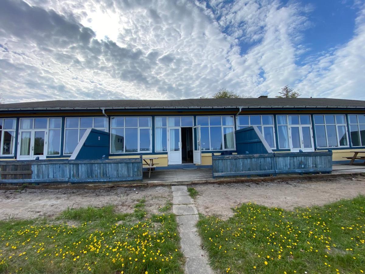Skaerven Beachfront Apartments And Cottage ニュボー エクステリア 写真