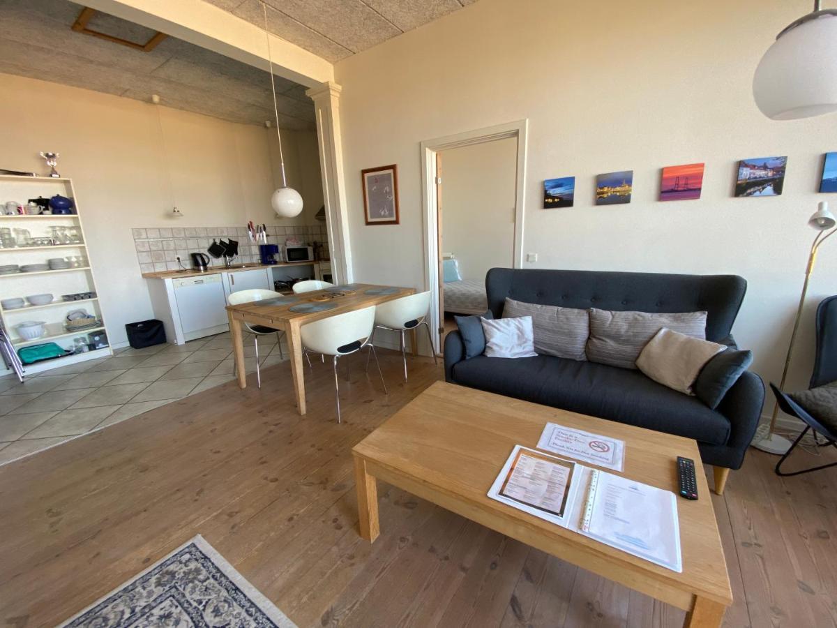 Skaerven Beachfront Apartments And Cottage ニュボー エクステリア 写真