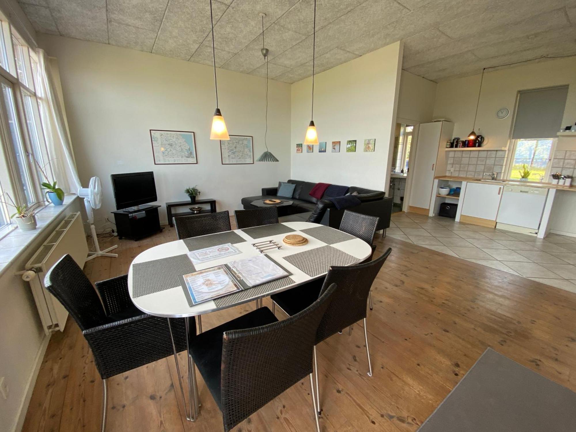 Skaerven Beachfront Apartments And Cottage ニュボー エクステリア 写真