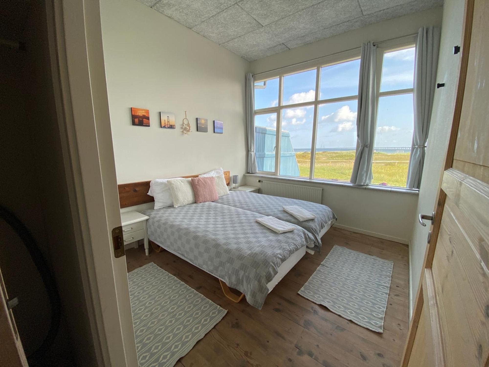 Skaerven Beachfront Apartments And Cottage ニュボー エクステリア 写真